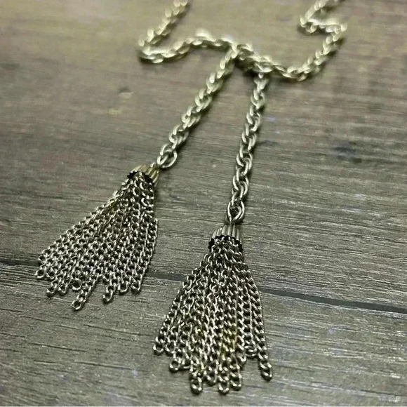 Vintage Tassle Pendants Long Tie Necklace - Picture 2 of 3